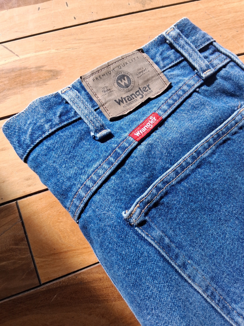 Wrangler Authentic Jeans – Made in Mexico